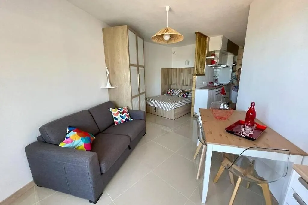 Superbe Studio Le Pavois Antibes 0*,  France